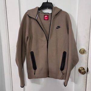 Nike Brown Hooded Zip Jacket with Black Accents